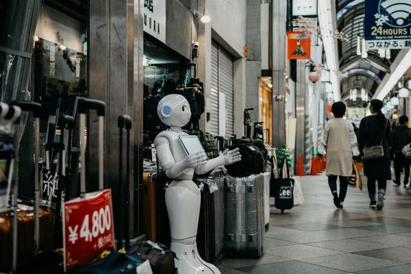 Understanding AI: Concepts, Applications, and Future Trends
